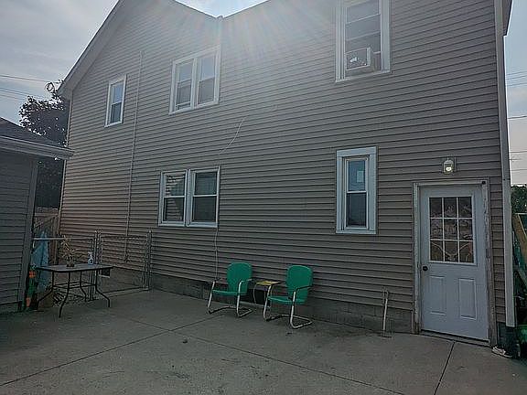 5th image of 505 Church St