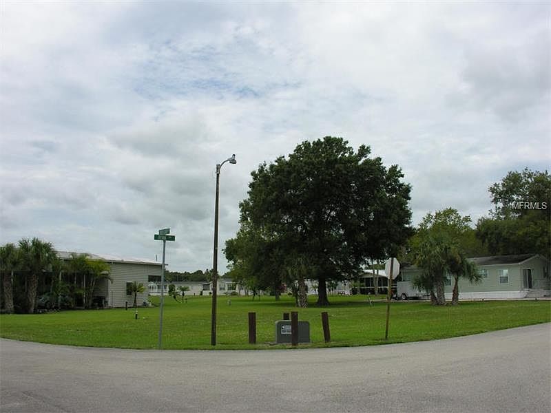 1st image of 836 Yacht Club Way