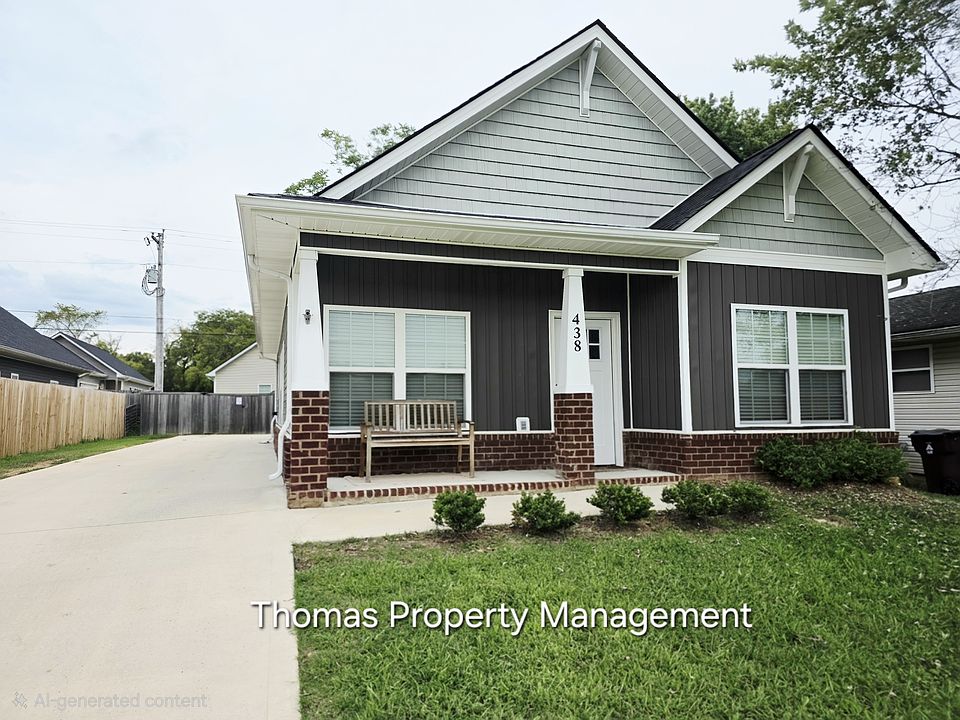 438 N Wright Rd