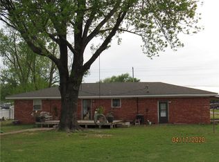 15607 S Rock Creek Rd, Shawnee, OK 74801