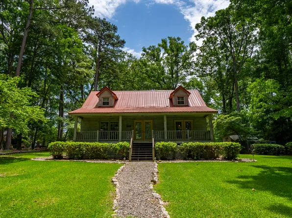 1239 Shull Island Rd, Gilbert, SC 29054