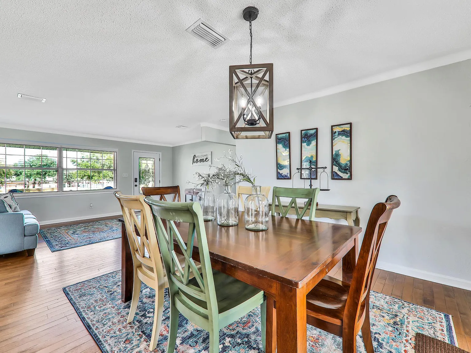3 bed, 1475 sqft, $1,895 — Photo 3