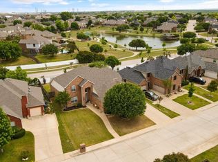 3305 Roundup Rd, Fort Worth, TX 76179