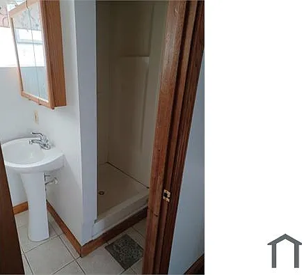 27 Leonard Ave — Photo 10