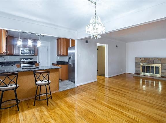 4th image of 3931 Cordes Dr