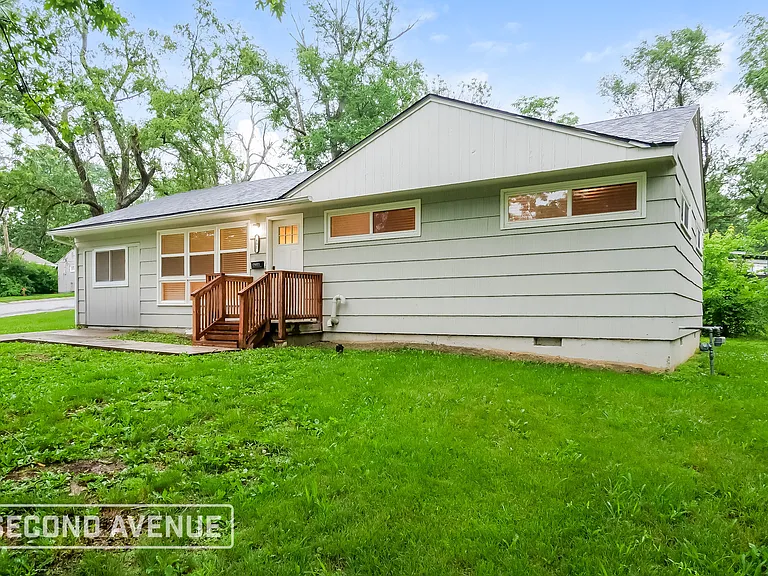 401 Lacy Ln — Photo 21