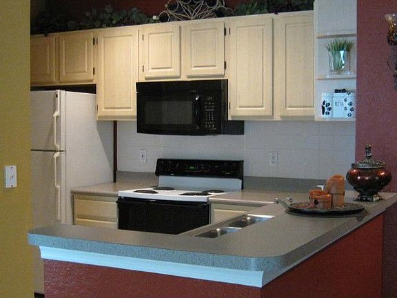 5th image of 8810 Dunes Ct APT 104