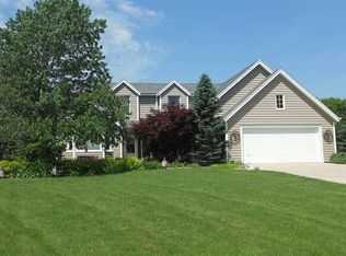 N6855 Sugar Creek Ct, Elkhorn, WI 53121