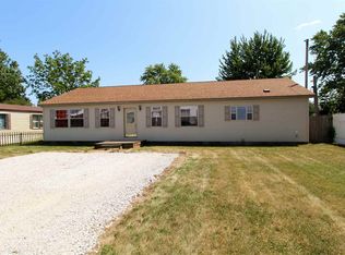 706 E Lyons St, Swayzee, IN 46986