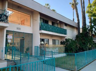 6737 Woodley Ave #16, Van Nuys, CA 91406