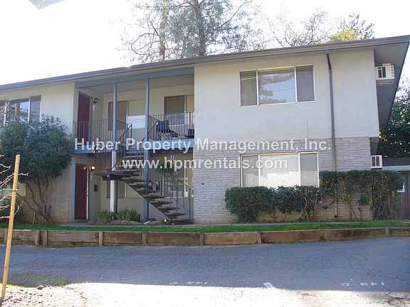 2nd image of 135 Dorer Dr APT B