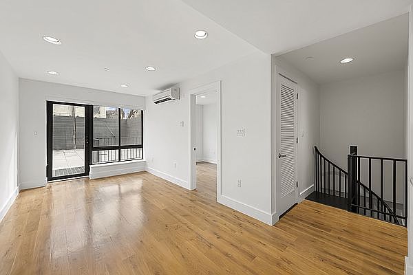 1st image of 1168 Greene Ave APT 1B