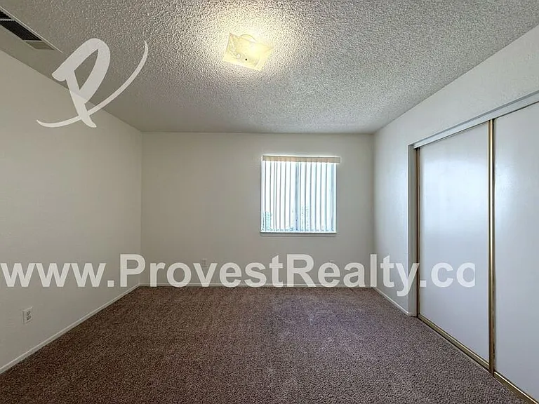 21777 Panoche Rd #4 — Photo 15