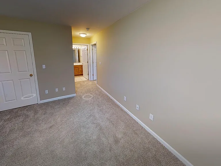 1404 N Garfield St #B — Photo 13