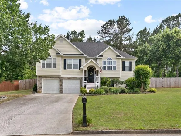 26 Roundtree Ct, Dallas, GA 30132