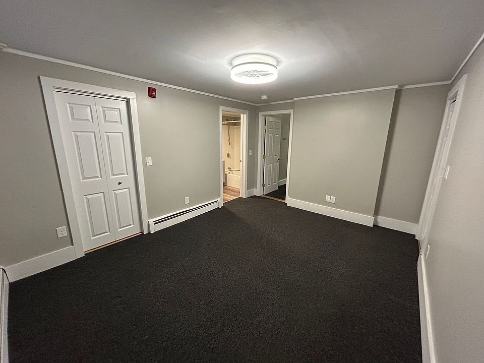 Building Photo 3
