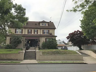 Rented by MTY Group, Inc