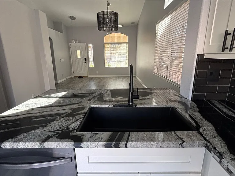 9828 Piper Glen Pl — Photo 17