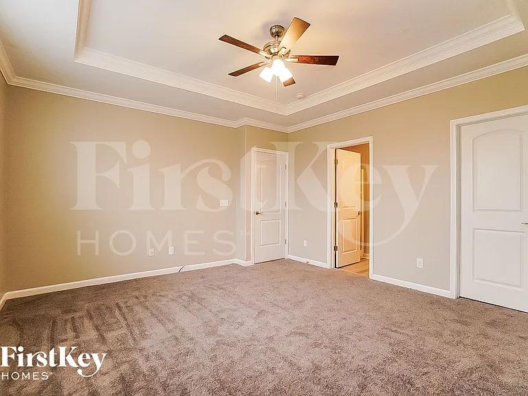 5679 Battle Creek Way — Photo 9