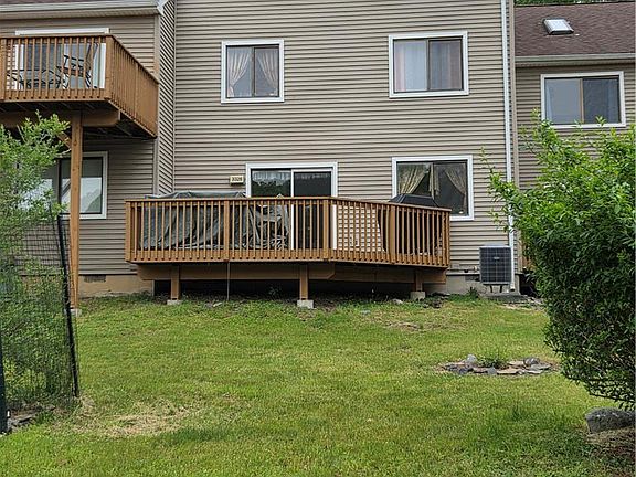 3rd image of 3326 Windermere Dr