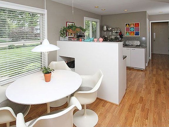 CUSTOM KITCHEN