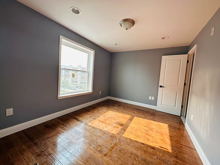 1431 N 20th St #2 — Photo 11
