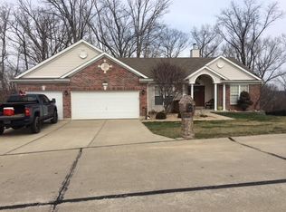 6109 Brookview Heights Dr, Imperial, MO 63052
