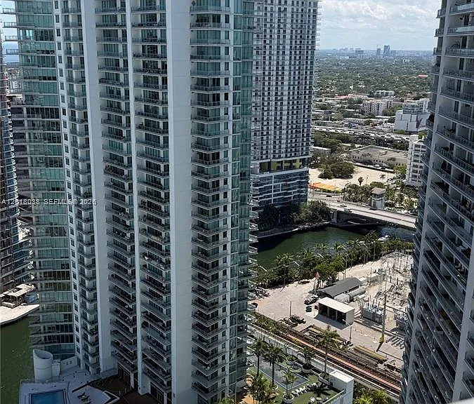 350 S Miami Ave #3814 — Photo 21