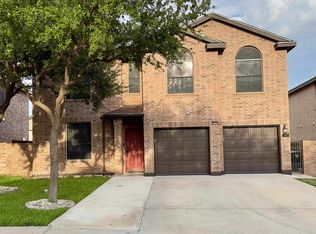 109 Parula Place Ct, Laredo, TX 78045