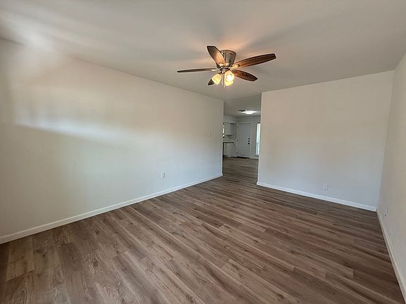4th image of 509 Dover Dr