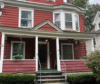 1st image of 140-142 Parkway Dr