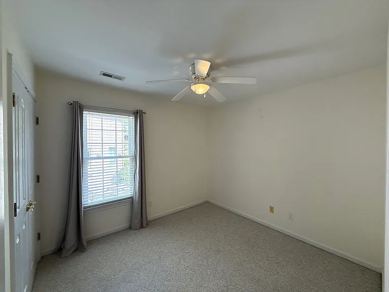15816 Feeny Ct — Photo 25