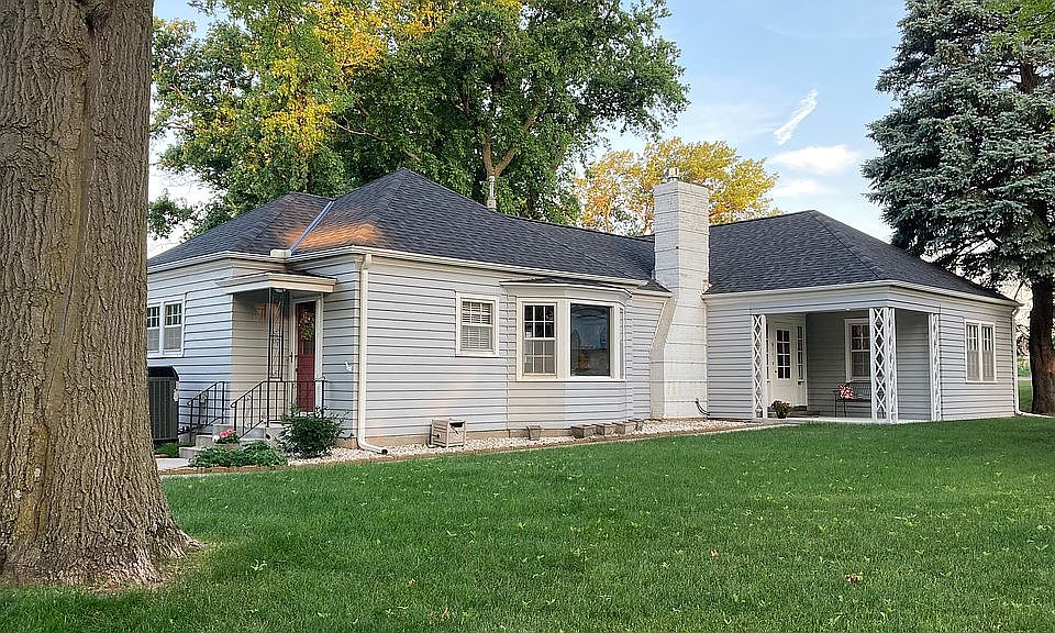 811 Hillcrest Dr, Seward, NE 68434 Zillow