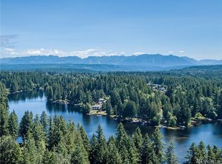 2003 W Beaver Lake Dr SE, Sammamish, WA 98075