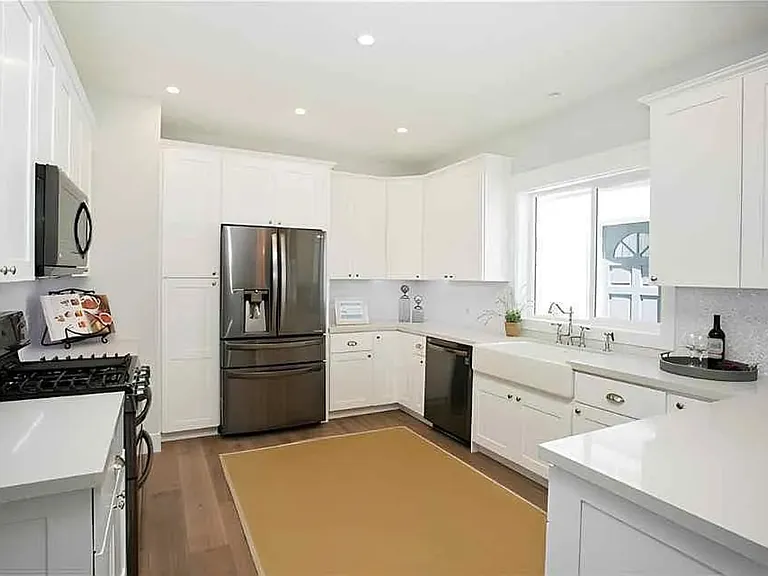 456 Ocean View Ave — Photo 13