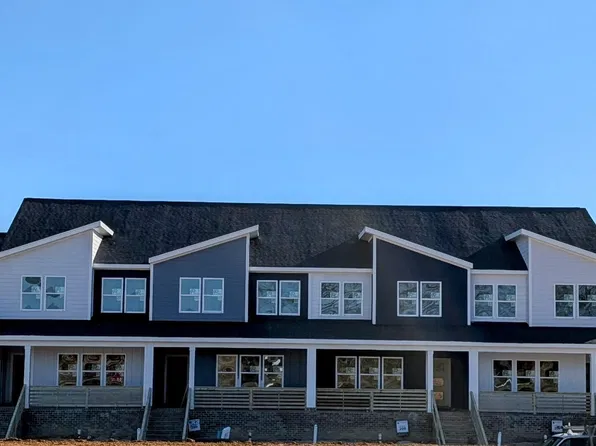 3919 Willow Gate Way, Raleigh, NC 27604