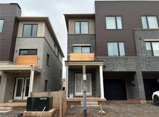 73 Dryden Ln, Hamilton, ON L8H0B6