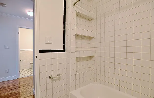 Rented by Warren T Real Estate Corp. | media 29