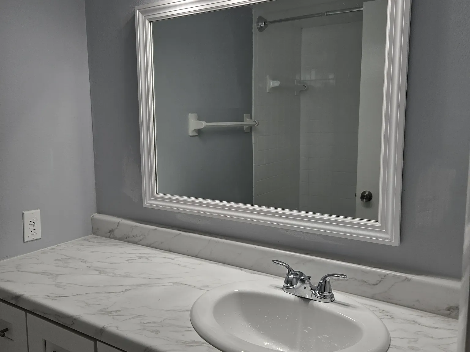 2 bed, 982 sqft, $2,000 — Photo 4
