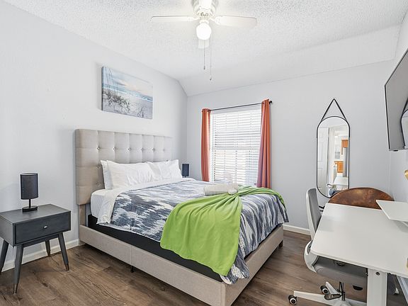 2nd image of 10217 Napa Valley Dr
