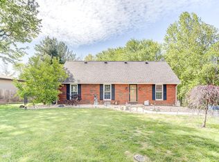 8432 Steelecrest Ln, Troy, IL 62294