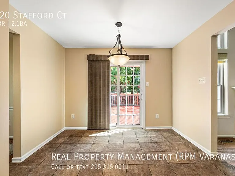 720 Stafford Ct — Photo 8