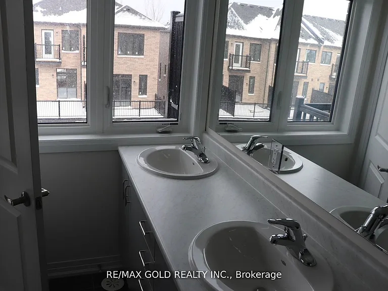 29 Cherry Hill Ln — Photo 13