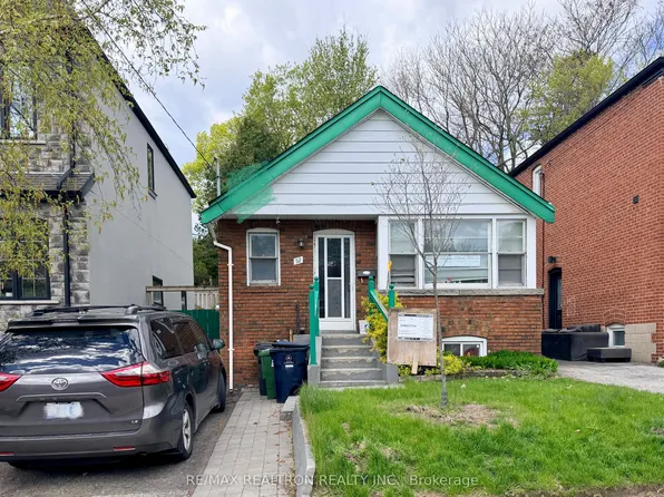 52 Glenside Ave, Toronto, ON M4L 2T5