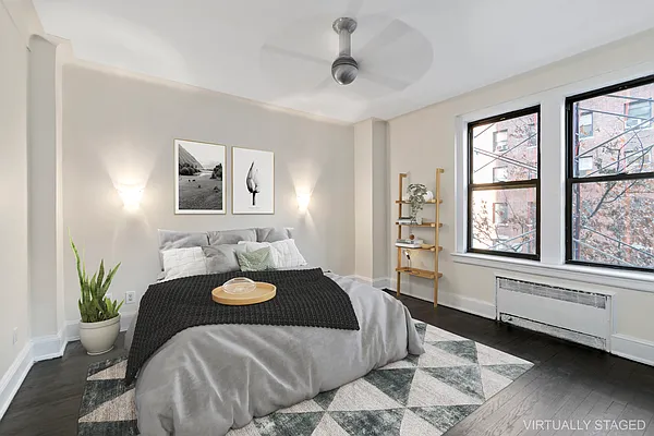 Sold by Douglas Elliman | media 15