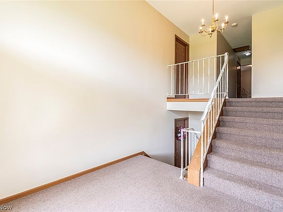 3rd image of 7363 Eisenhower Dr