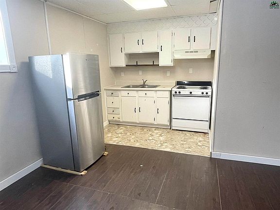 3rd image of 3572 Erin Dr Unit C