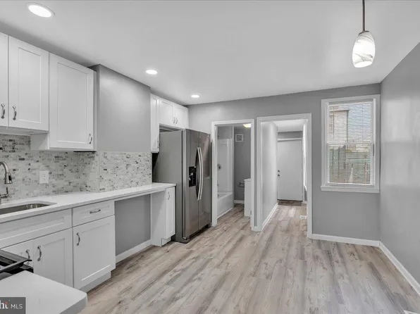 407 Powell St, Gloucester City, NJ 08030