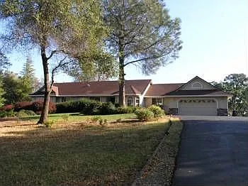 10191 Park View Ln photo 1