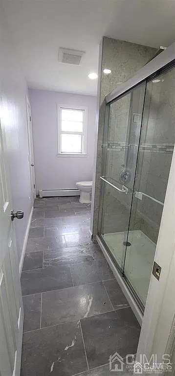 4 bed, 2.0 bath, $4,700 — Photo 1